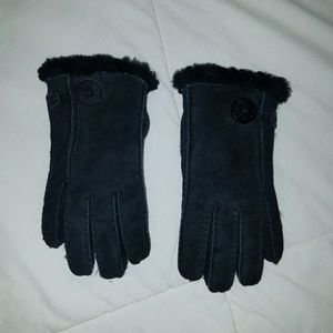 Ugg Australia gloves